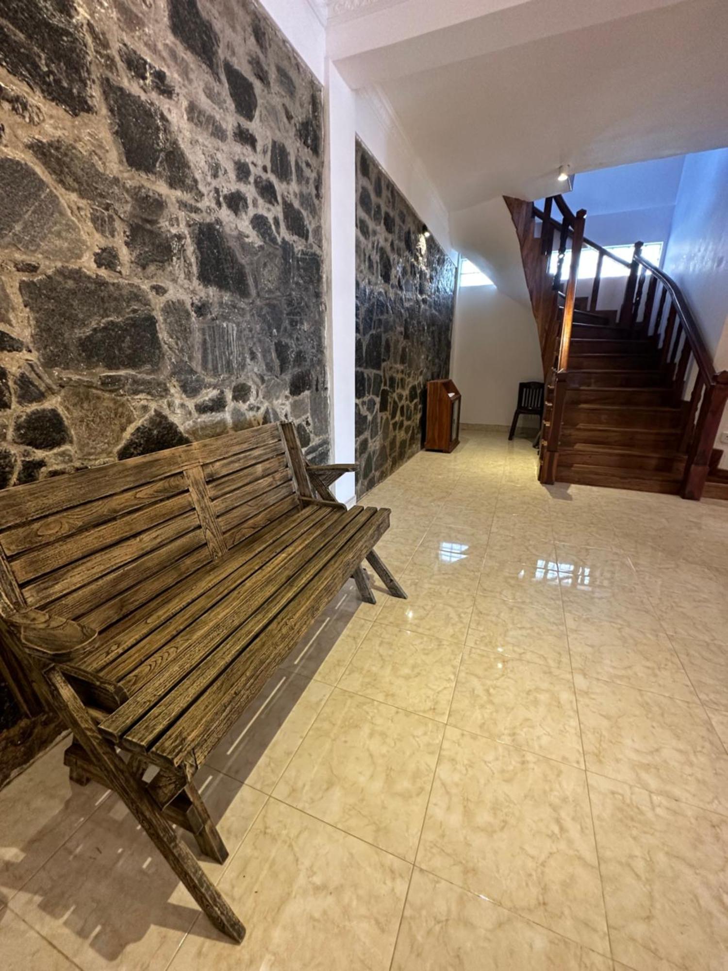 Rusty Bunk Villa Κάντι Εξωτερικό φωτογραφία